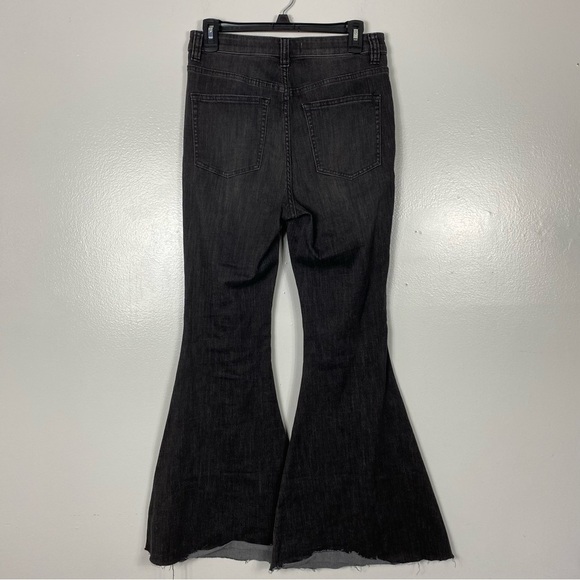 Free People We the Free Irreplaceable Flare Jeans charcoal Sz 29 - Picture 4 of 9